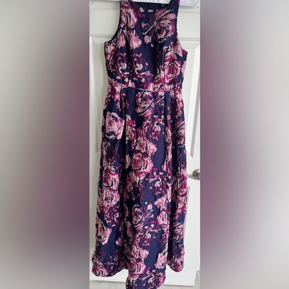 Aidan Mattox size 10 navy and floral dress - Picture 3 of 7